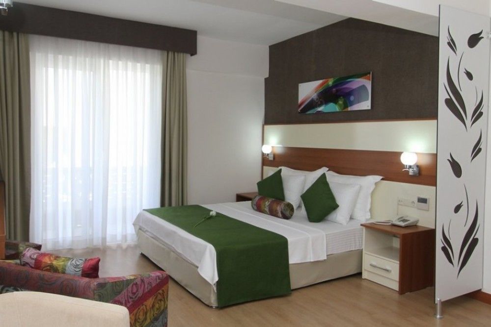 Ege Tulip Cesme Ξενοδοχείο Εξωτερικό φωτογραφία