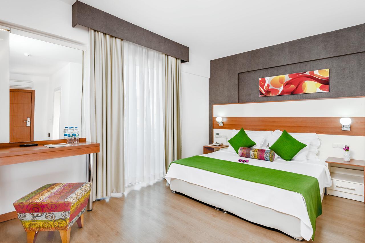 Ege Tulip Cesme Ξενοδοχείο Εξωτερικό φωτογραφία