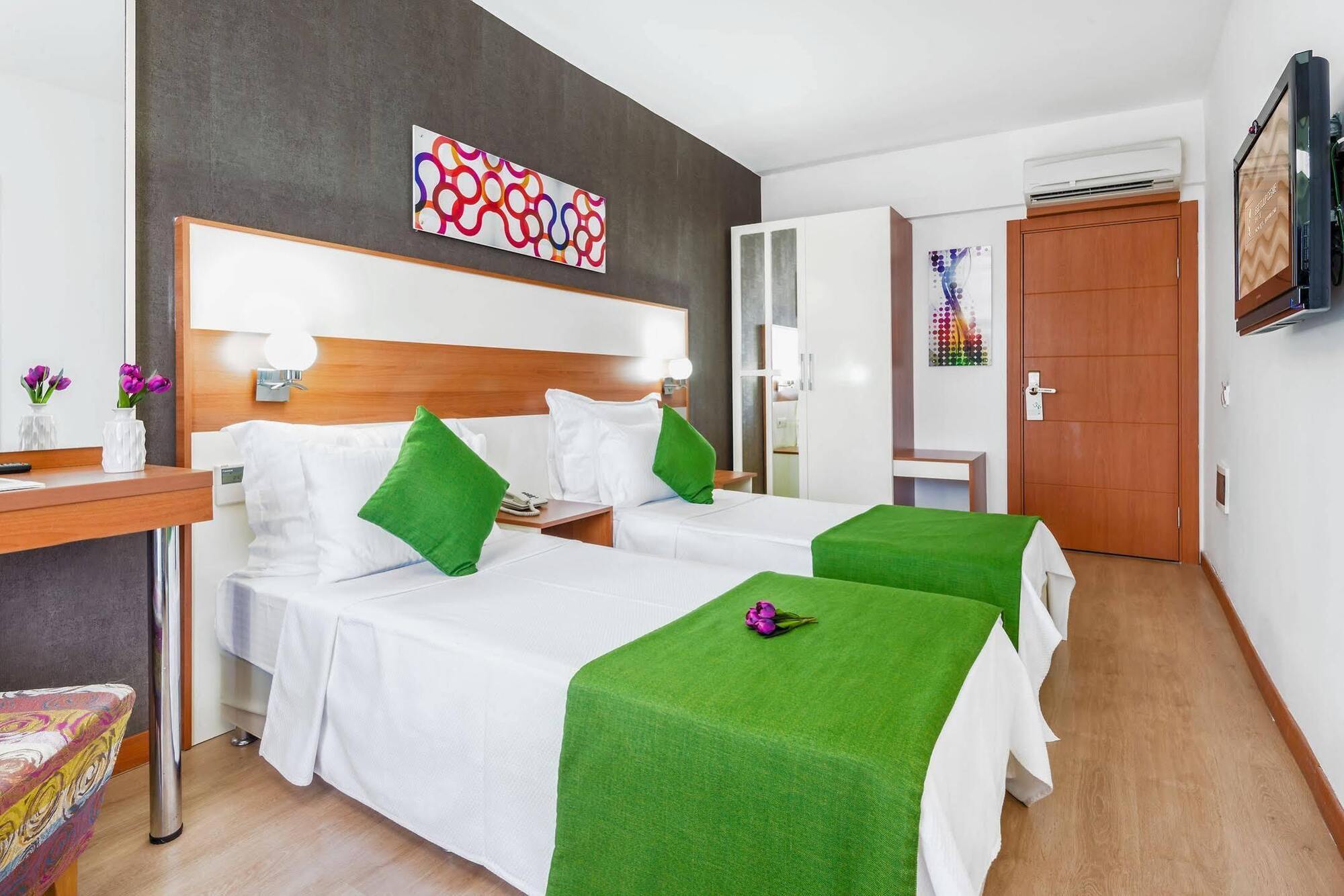 Ege Tulip Cesme Ξενοδοχείο Εξωτερικό φωτογραφία
